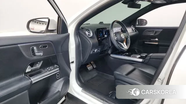 Mercedes-Benz GLA - Class H247 id 3367652 из Кореи 20