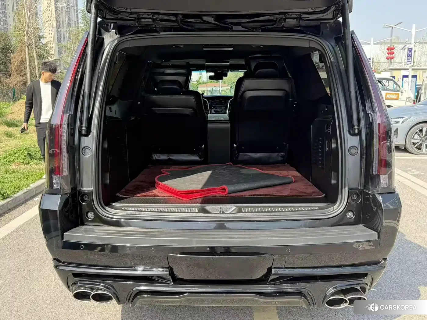 Cadillac Escalade ESCALADE id 4539247 из Китая 16