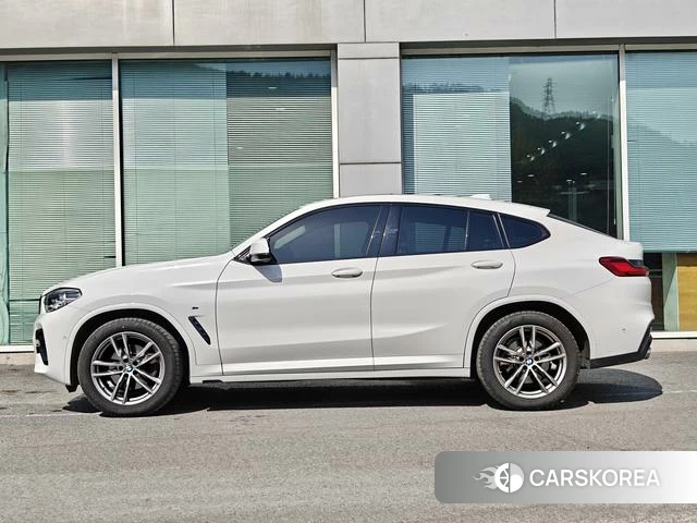 BMW X4 id 4274242 из Китая 17