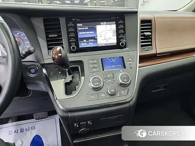 Toyota Sienna id 3714134 из Кореи 20