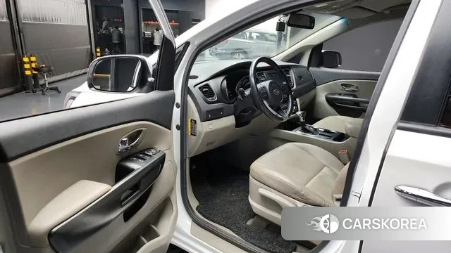 Kia The New Carnival id 3489672 из Кореи 20