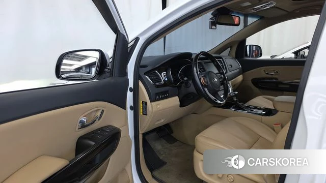 Kia The New Carnival id 4849760 из Кореи 20