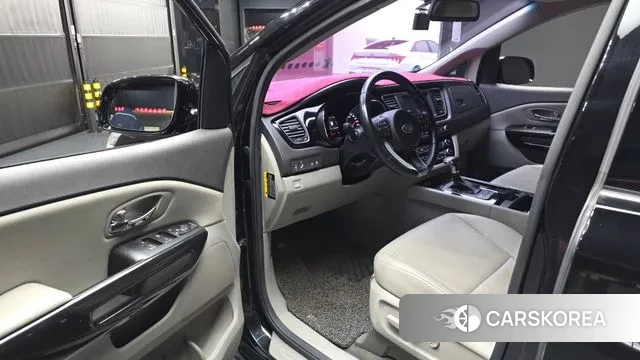 Kia All New Carnival id 3737262 из Кореи 20