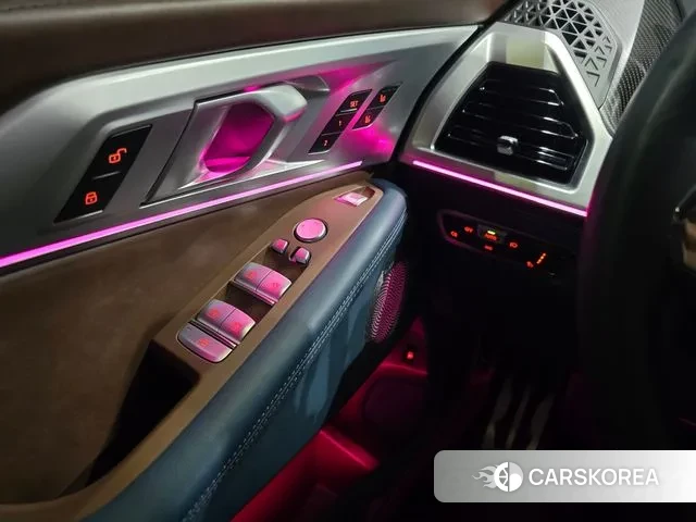 BMW XM (G09) id 3476591 из Кореи 19