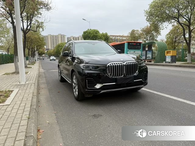 BMW X7 id 4241768 из Китая 16