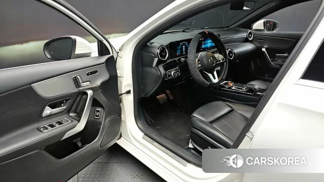 Mercedes-Benz A-Class W177 id 4410418 из Кореи 30