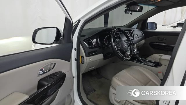 Kia The New Carnival id 4508457 из Кореи 32