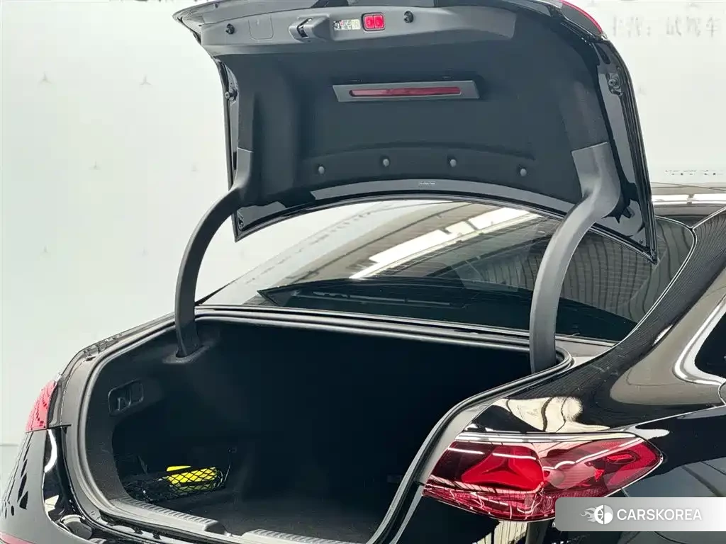 Mercedes-Benz E-Class id 4576521 из Китая 13