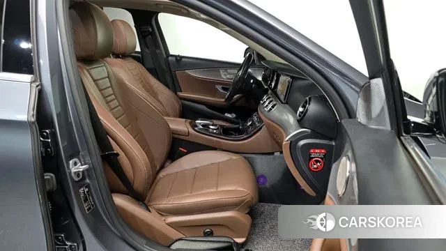 Mercedes-Benz E-Class W213 id 3407924 из Кореи 20