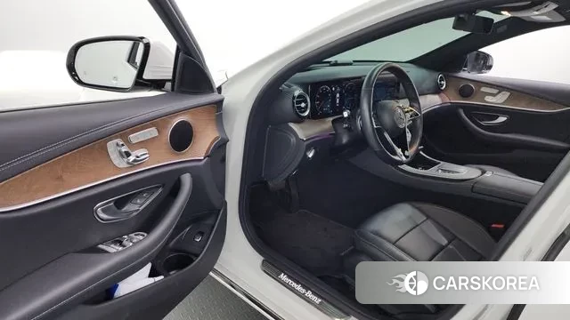 Mercedes-Benz E-Class W213 id 3438930 из Кореи 20