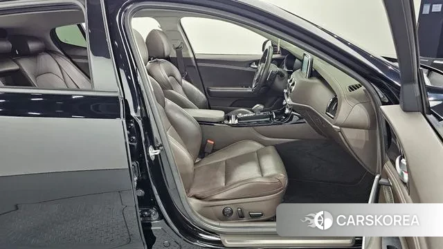 Kia Stinger id 3593486 из Кореи 20