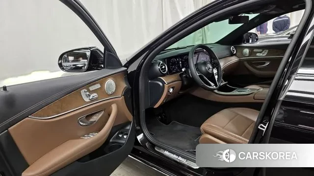 Mercedes-Benz E-Class W213 id 3735876 из Кореи 20