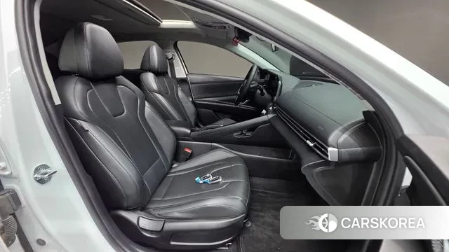 Hyundai Avante (CN7) id 3248219 из Кореи 20