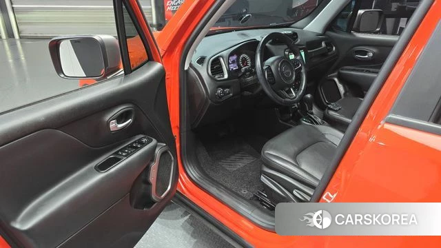 Jeep Renegade id 4424093 из Кореи 30