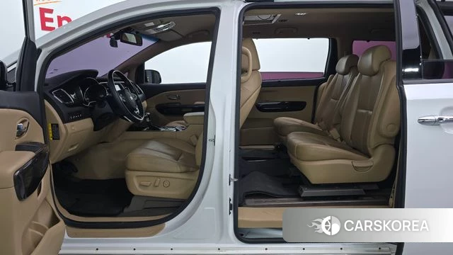 Kia The New Carnival id 4397894 из Кореи 20