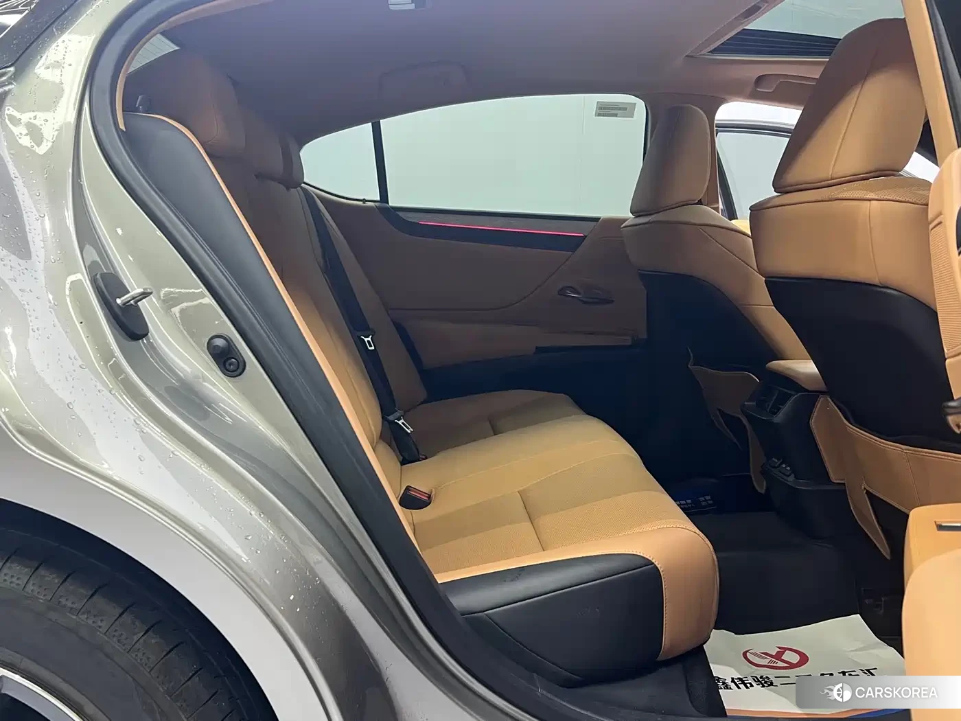 Lexus ES id 4546115 из Китая 17