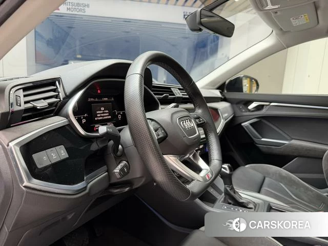Audi Q3 Sportback id 4273319 из Китая 21