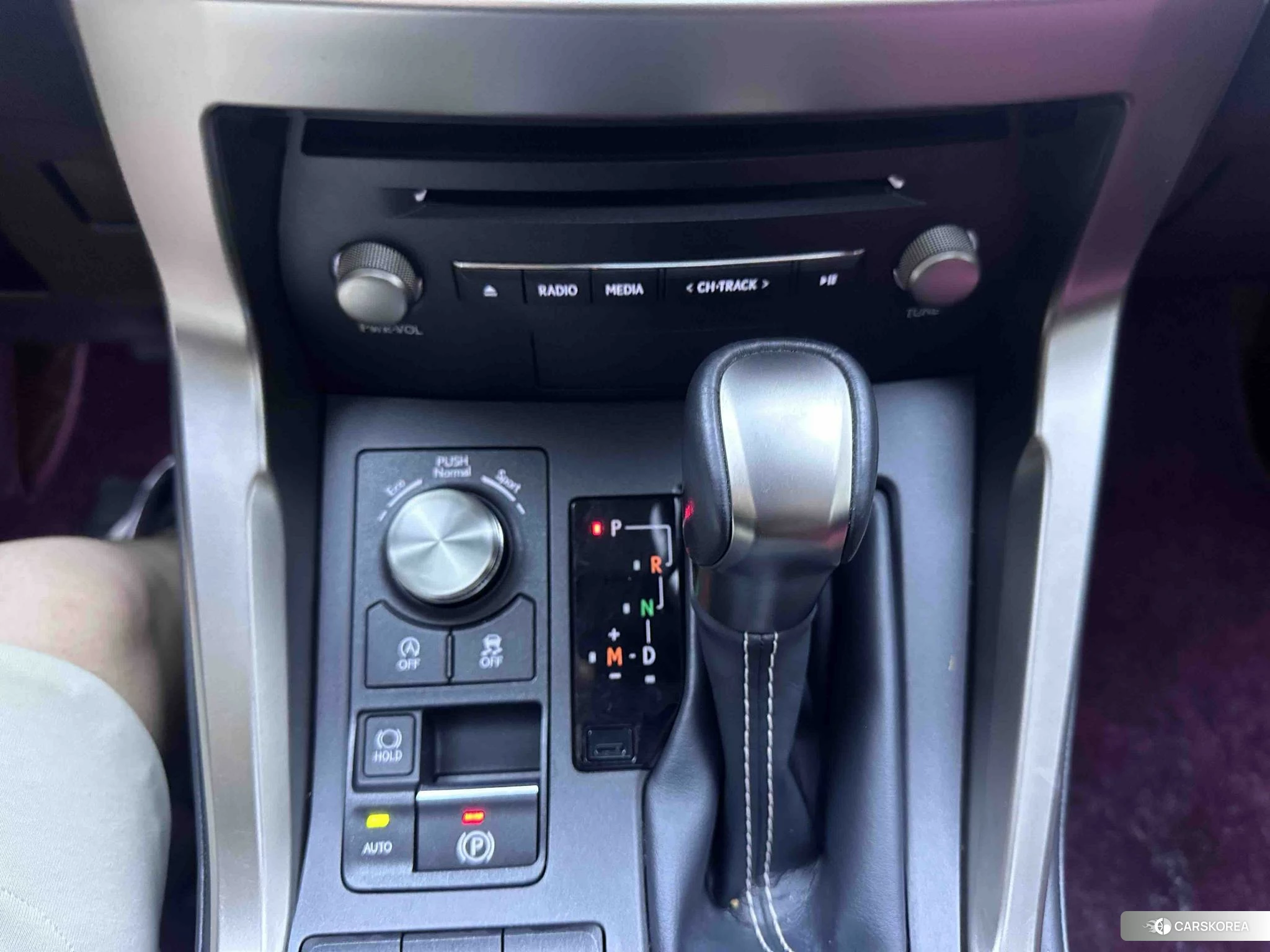 Lexus NX id 4455402 из Китая 23