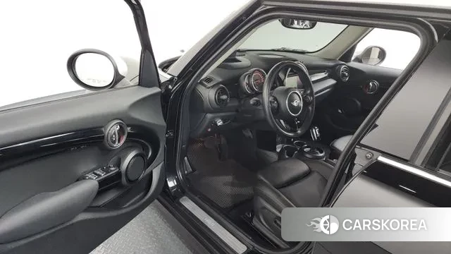 Mini Cooper D id 3386080 из Кореи 20