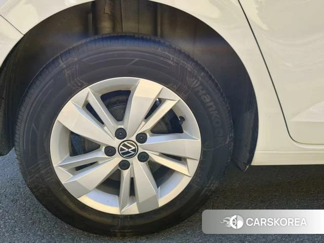 Volkswagen Polo id 4335045 из Китая 26