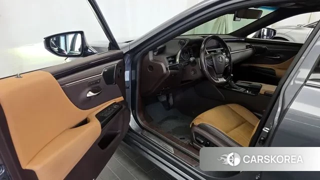 Lexus ES300h 7th generation id 3727223 из Кореи 20