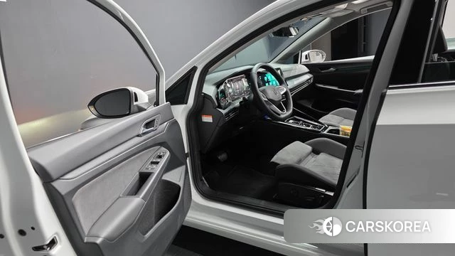 Volkswagen Golf 8th Generation id 3891479 из Кореи 20