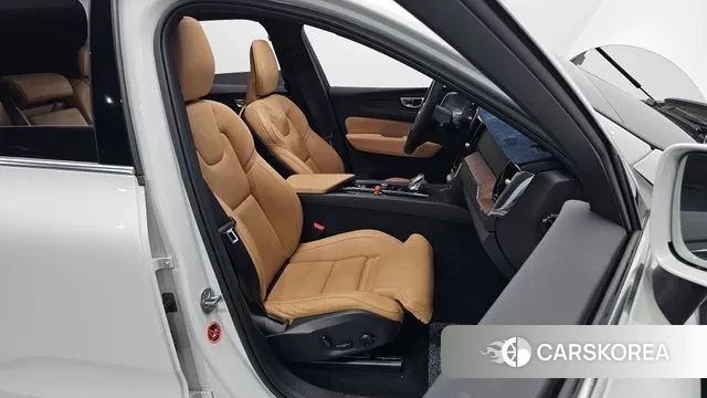 Volvo XC60 second Generation id 2900532 из Кореи 20