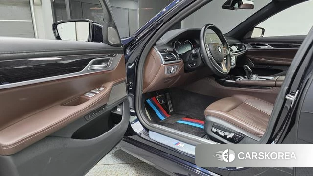 BMW 7 Series (G11) id 4435641 из Кореи 31