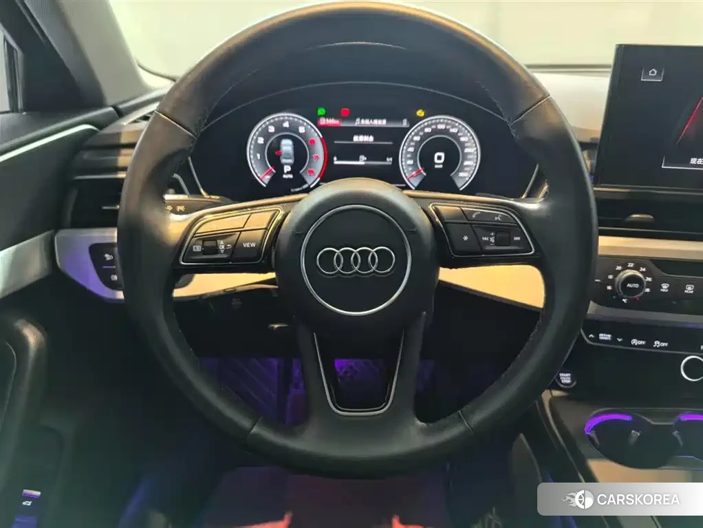 Audi A4L id 4548238 из Китая 18