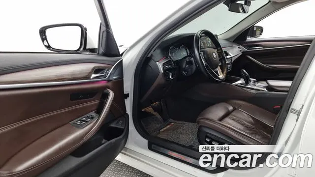 BMW 5 Series (G30) id 2827587 из Кореи 20