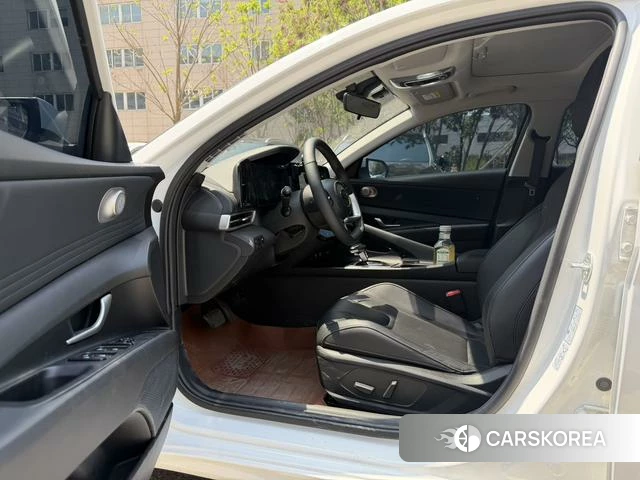 Hyundai Elantra id 4320819 из Китая 20