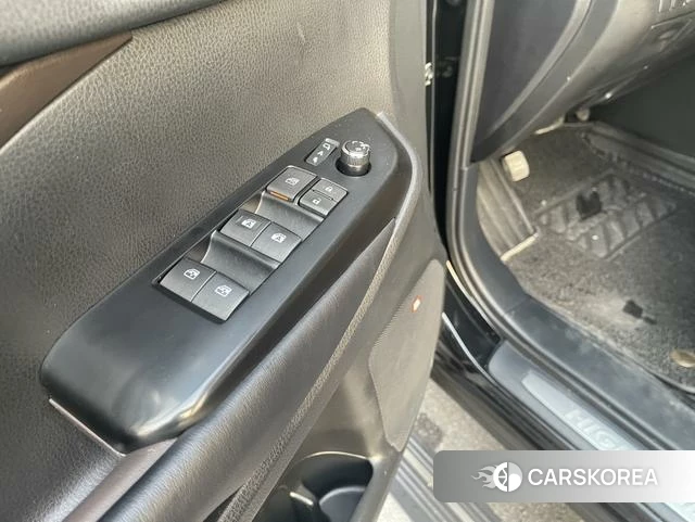 Toyota Highlander id 4220993 из Китая 32