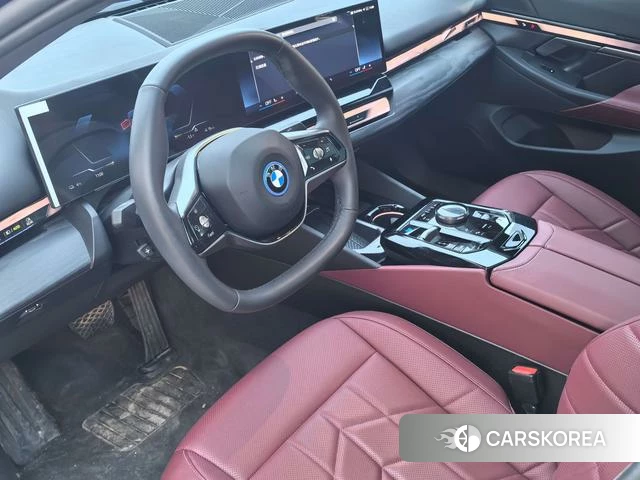 BMW i5 id 4190439 из Китая 18