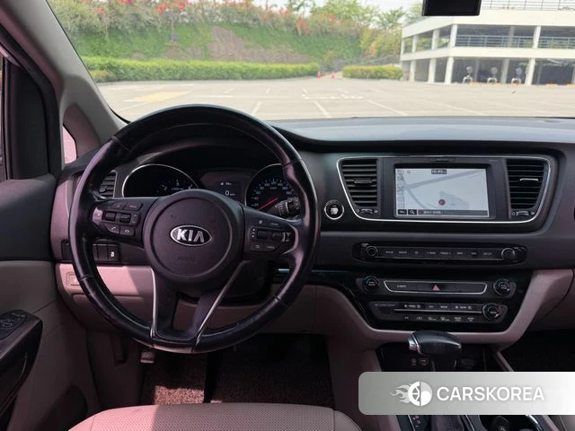 Kia The New Carnival id 4345737 из Кореи 20
