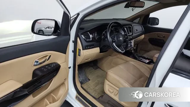 Kia The New Carnival id 3713963 из Кореи 20