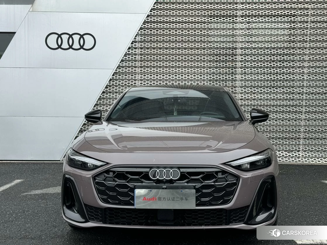 Audi A5L id 4440809 из Китая 20
