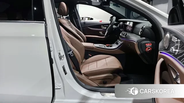 Mercedes-Benz E-Class W213 id 2939487 из Кореи 20