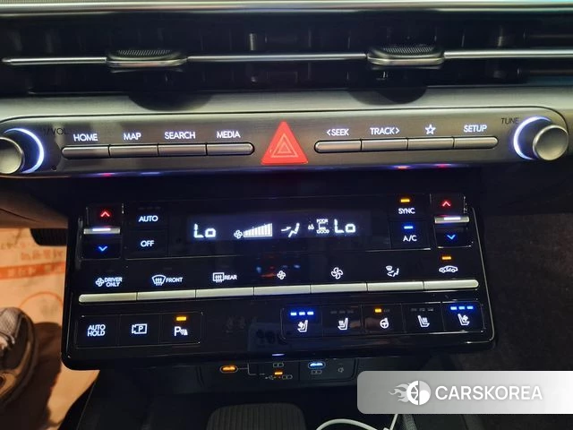 Hyundai Grandeur Hybrid (GN7) id 4640381 из Кореи 20