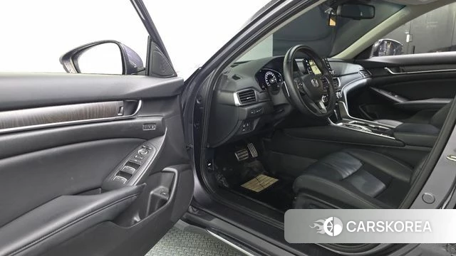 Honda Accord 10th Generation id 4722504 из Кореи 35