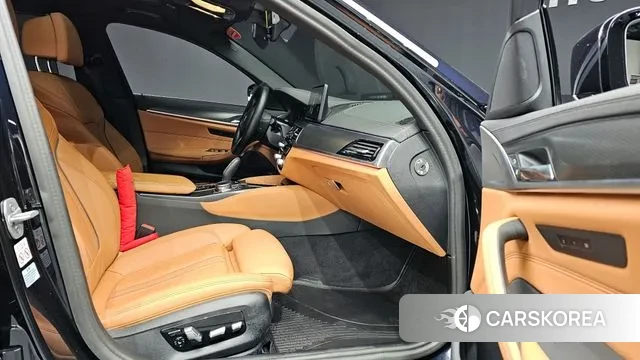 BMW 5 Series (G30) id 3645101 из Кореи 20