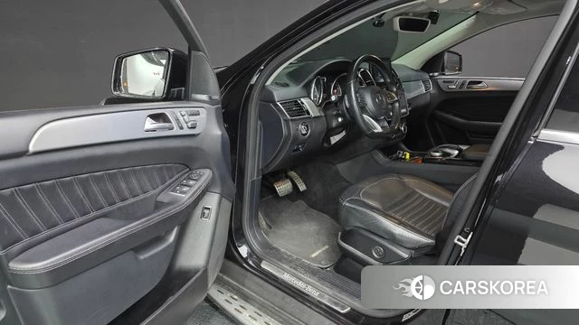 Mercedes-Benz GLE - Class W166 id 4471724 из Кореи 33