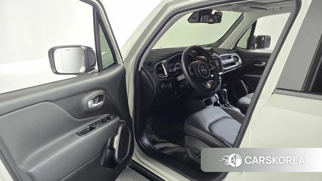 Jeep Renegade id 4549159 из Кореи 20