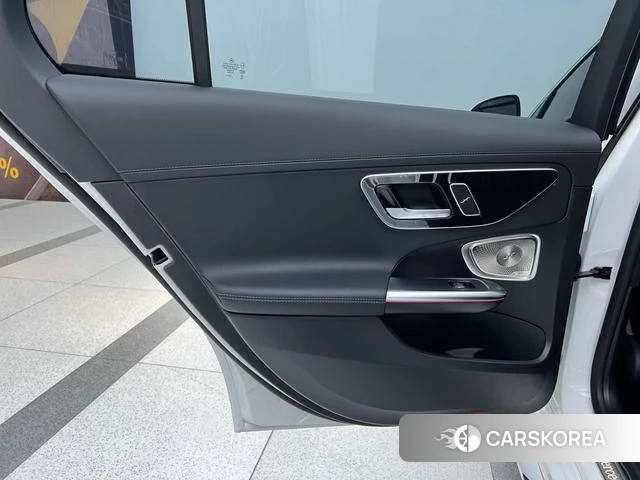 Mercedes-Benz Class C id 4335706 из Китая 29