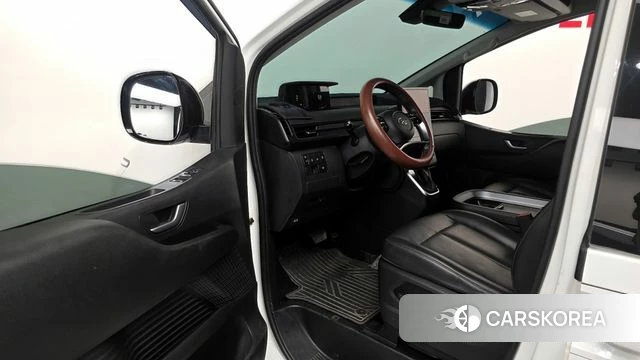 Hyundai Staria id 4249437 из Кореи 20