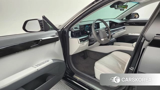 Hyundai Grandeur (GN7) id 4612803 из Кореи 33