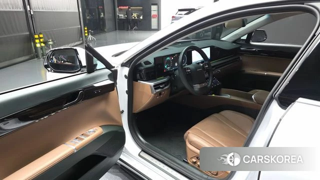 Hyundai Grandeur (GN7) id 4292110 из Кореи 33