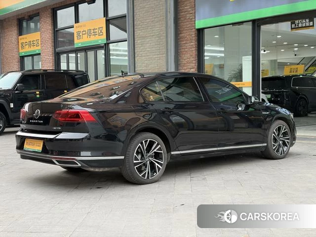 Volkswagen Magotan id 4313909 из Китая 19