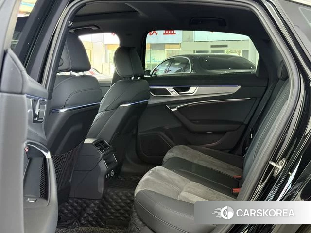 Audi A6L id 4261308 из Китая 17