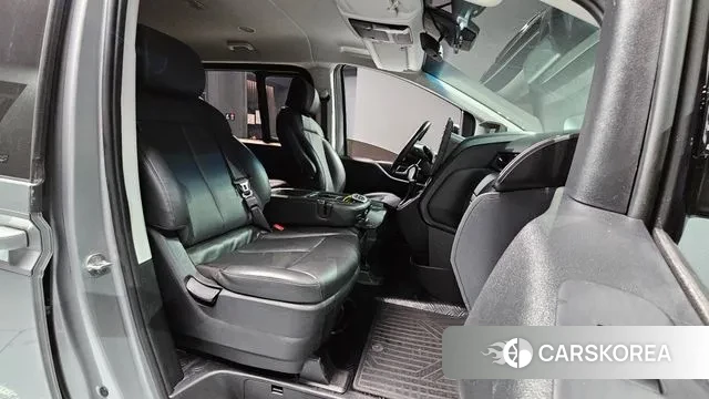 Hyundai Staria id 3280261 из Кореи 20