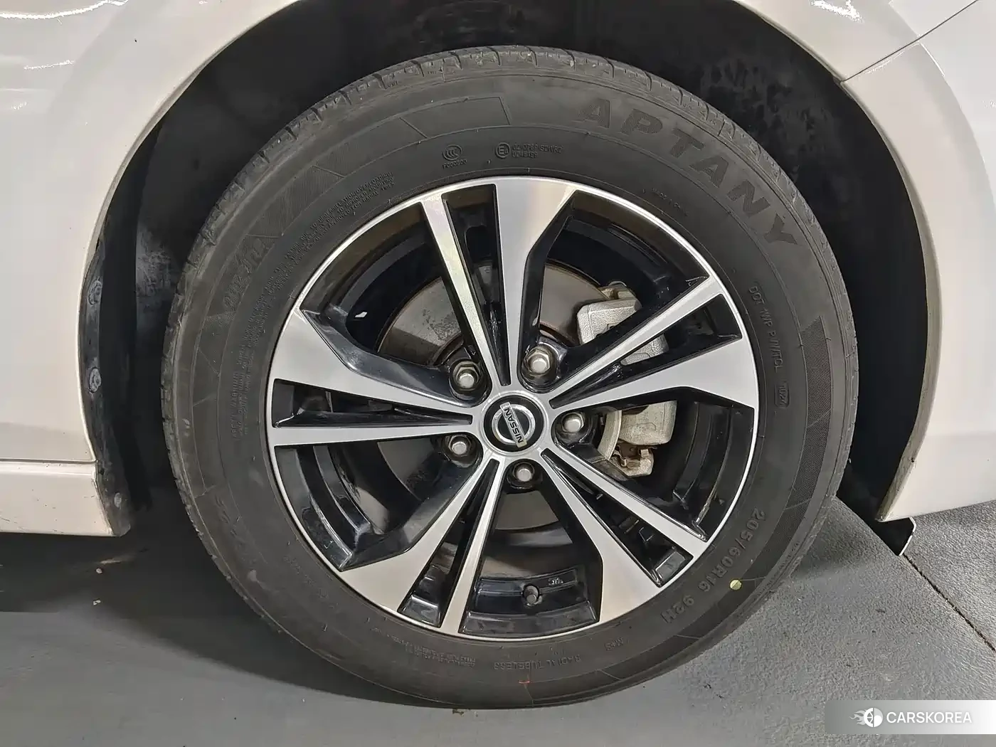 Nissan Sylphy id 4674405 из Китая 15